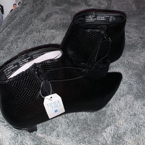 memory foam faux leather booties